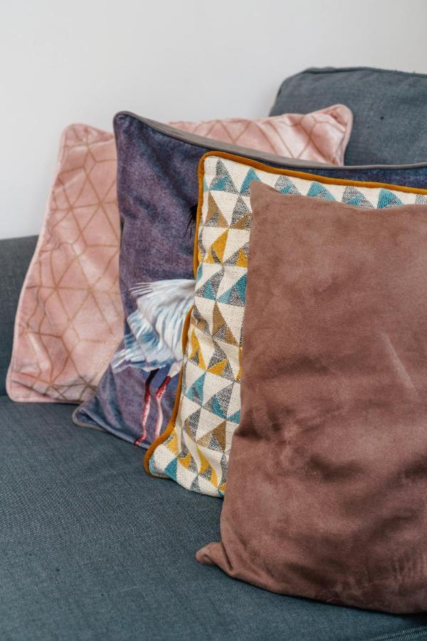 Cosy Flat Right Opp Tube Station Apartment London Exterior photo